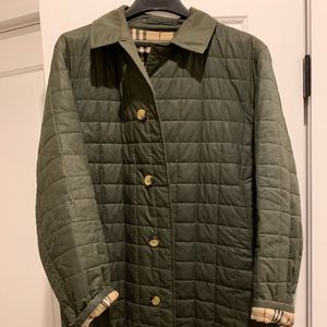 Men’s quilted greed Burberry quilted coat